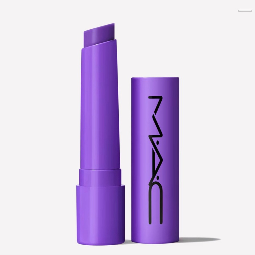 MAC Cosmetics squirt plumping gloss stick.. violet beta NIB